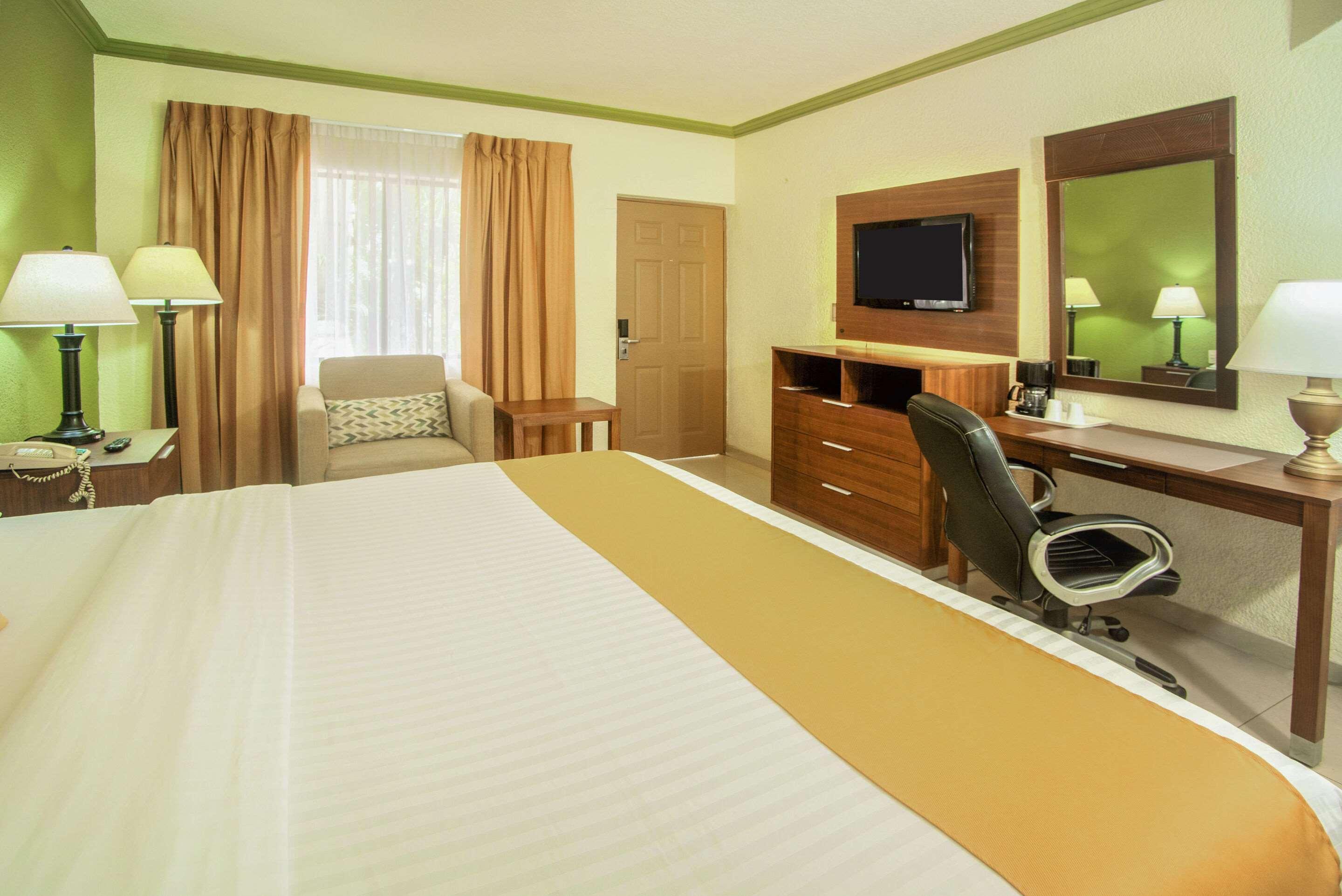 Quality Inn Ciudad Obregón Zewnętrze zdjęcie
